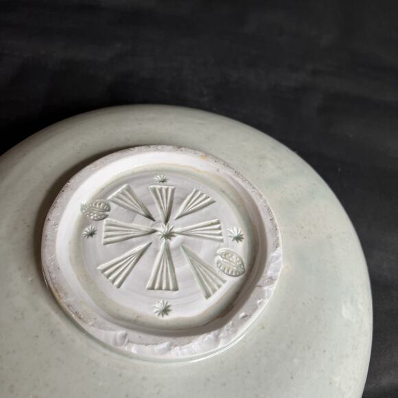 Handmade Bowl-Scalloped Edge-Watercolor-Japanes-Boho Ceramic Centerpiece – 10″ - Picture 13 of 13